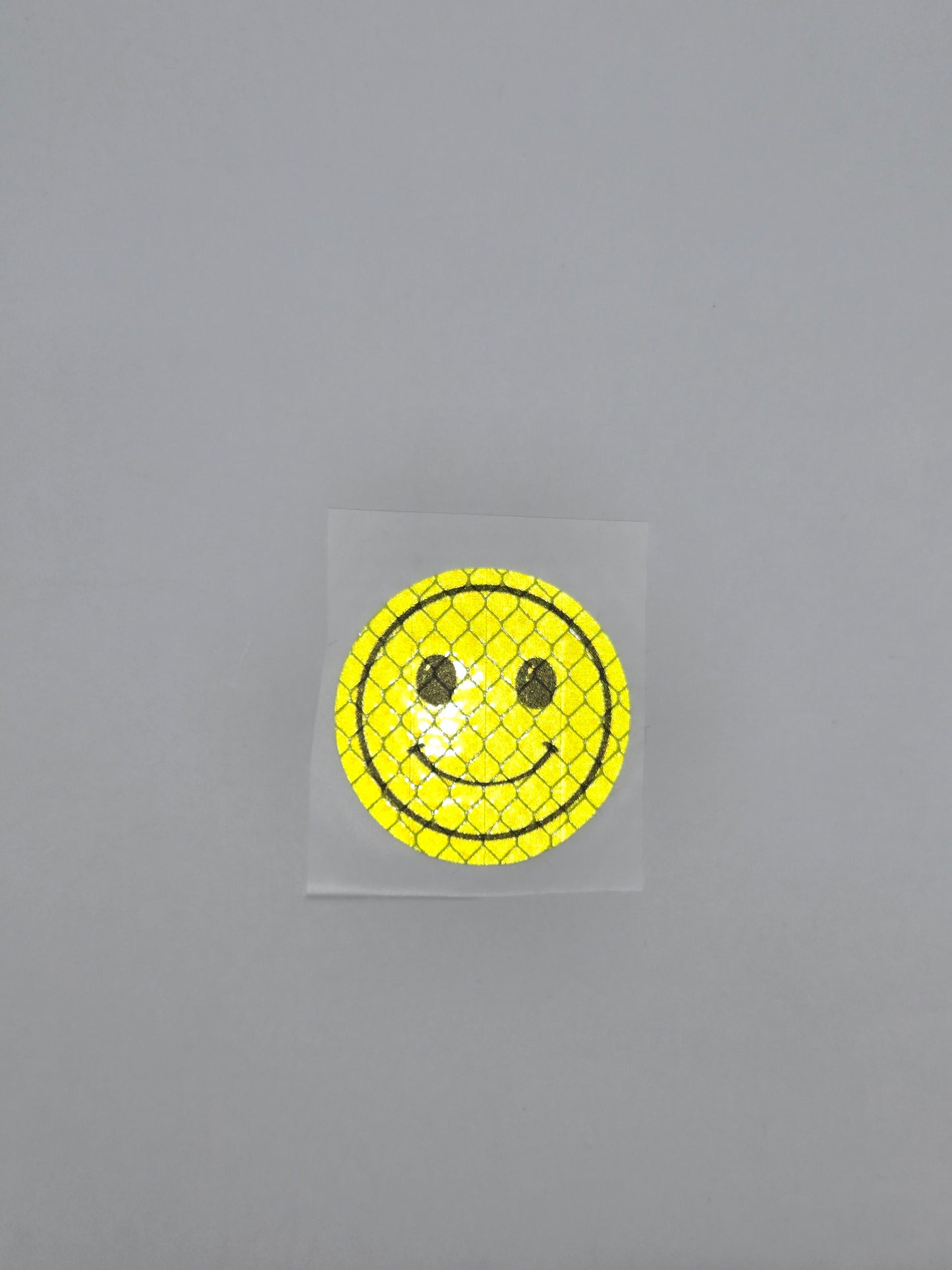 Smiley Reflektor-Sticker in Leuchtgelb (4 x 4cm, 1Stk)