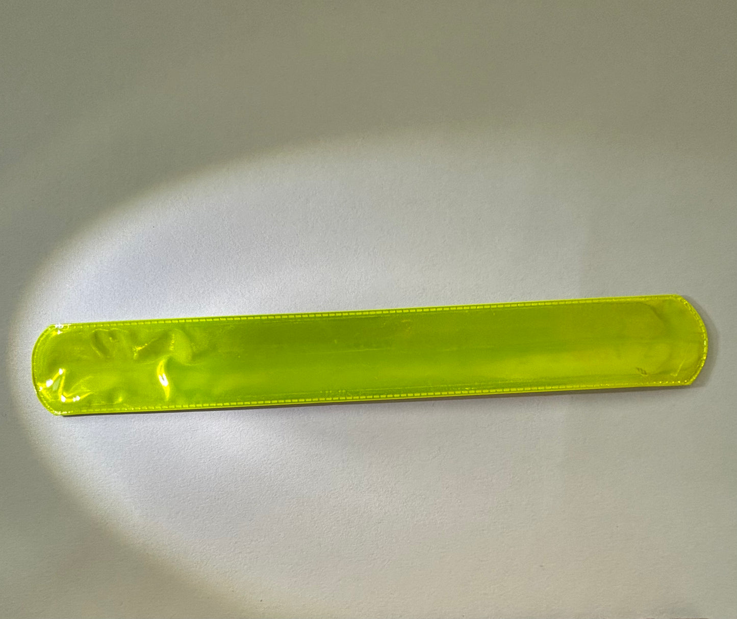 Reflektierende Snap-Armbänder in leuchtgrün, 22cm x 3cm (1stk)