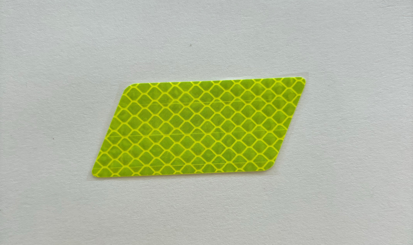 Reflektierender Aufkleber, rechteckig in leuchtgrün, 7x3 cm (1stk)