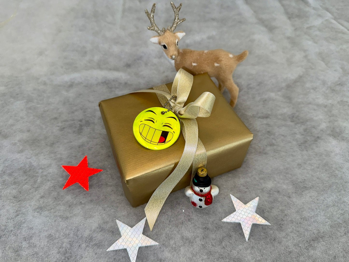 Reflektierender Smiley-Anhänger, Motiv zufällig, 5cm x 5cm (1stk)