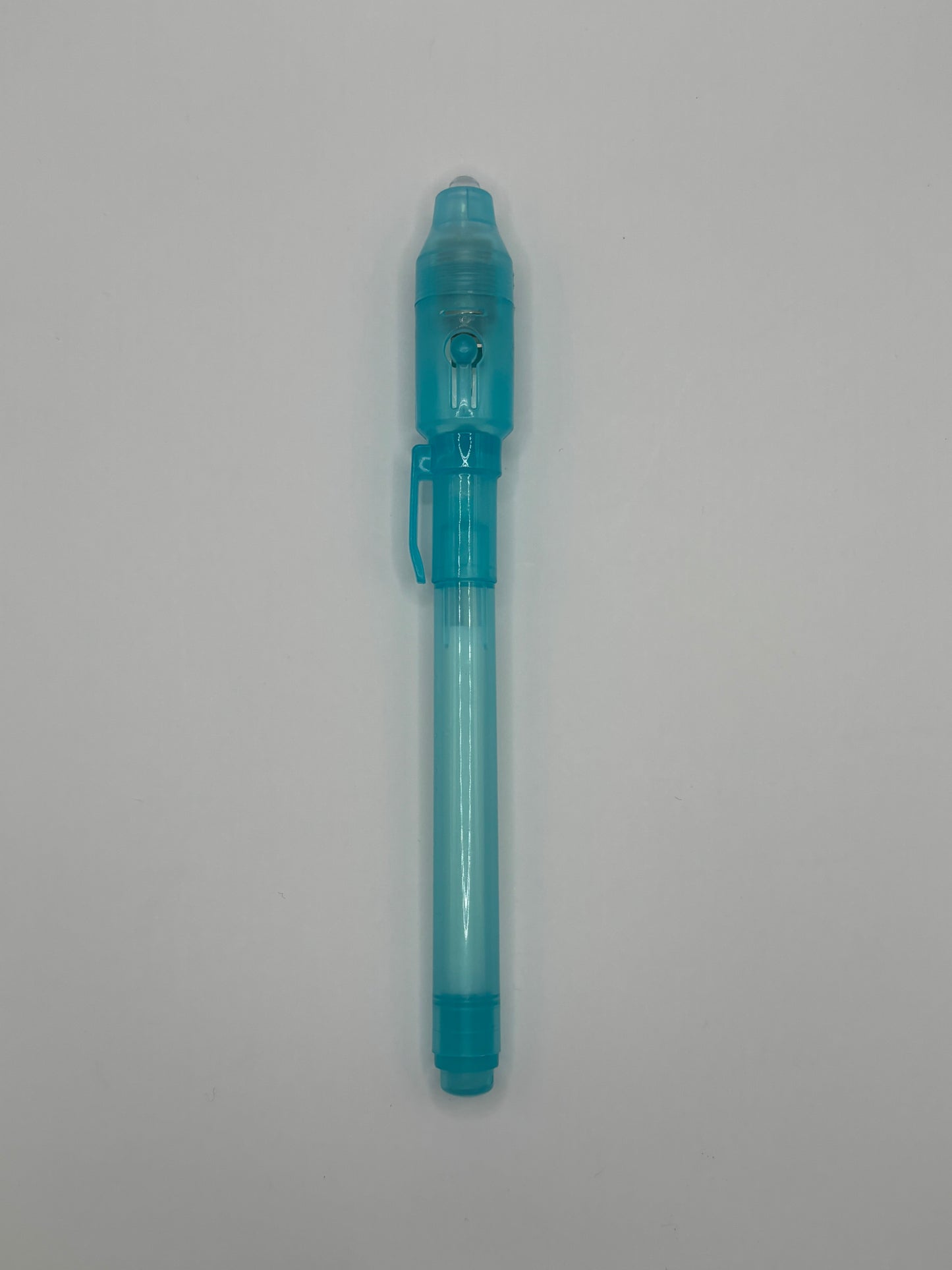 Magischer Geheimstift mit unsichtbarer Tinte und UV-Licht, Farbe zufällig (1stk)