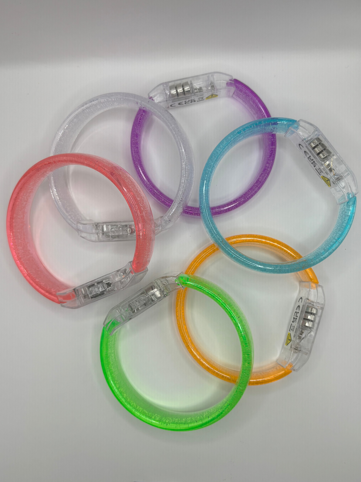 Leuchtendes LED-Armband, Farbe zufällig, 1.5 x 7cm (1stk)