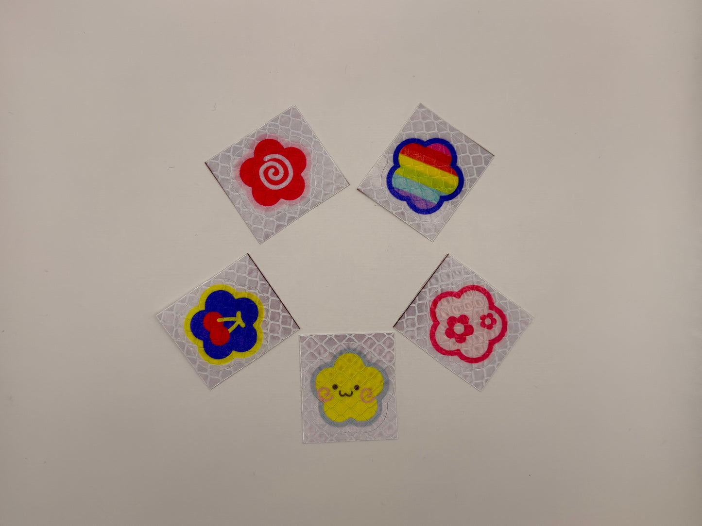 Reflektierende Blumen-Aufkleber, verschiedenfarbig, 3.2 x 3.2cm (5stk)