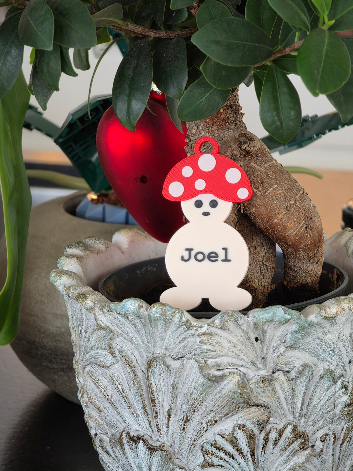 Momo der Pilz (3D-Anhänger) - personalisierbar