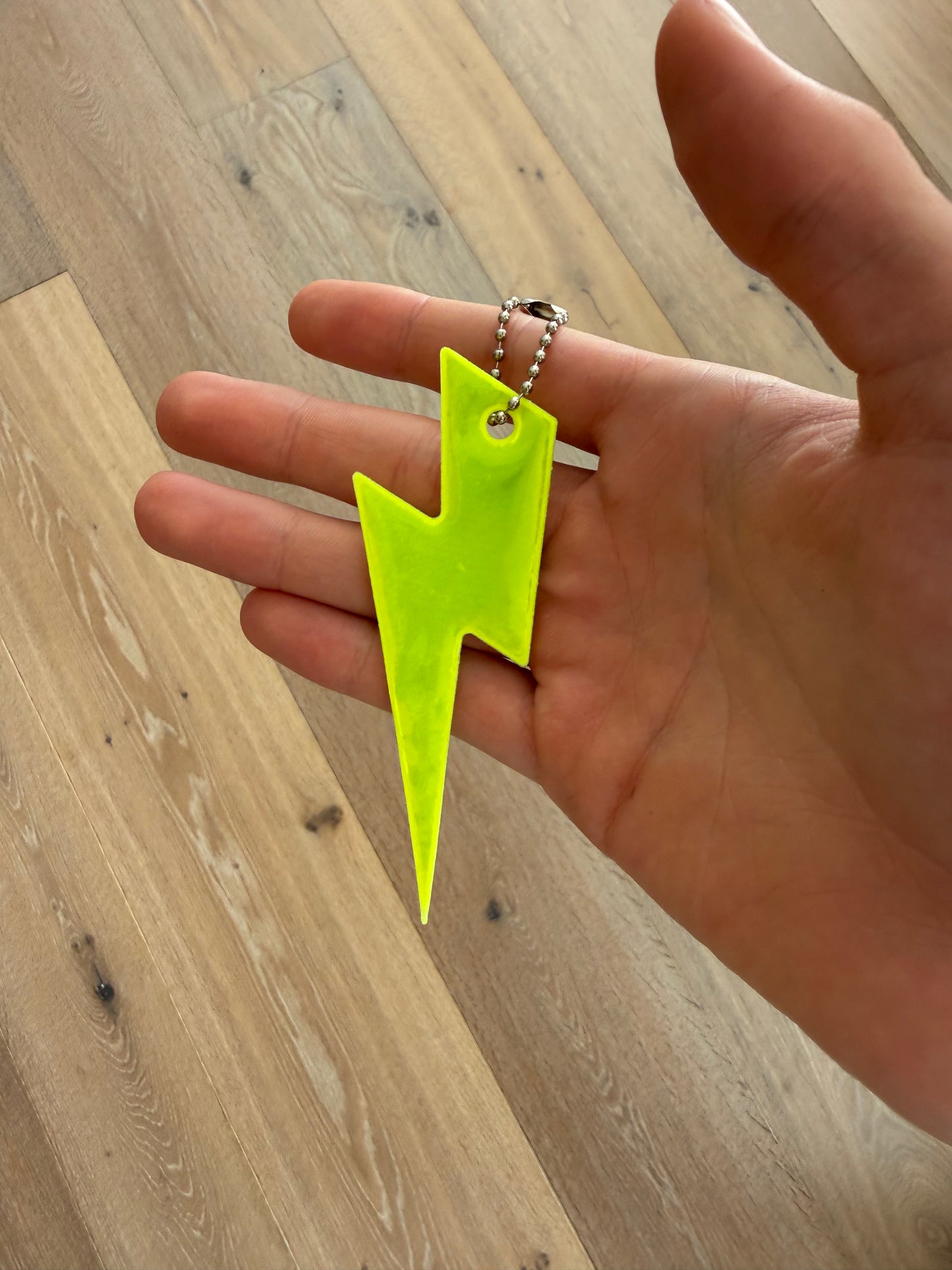 Reflektierender Blitz Anhänger, leuchtgelb, 11.7 x 3.4cm (1stk)