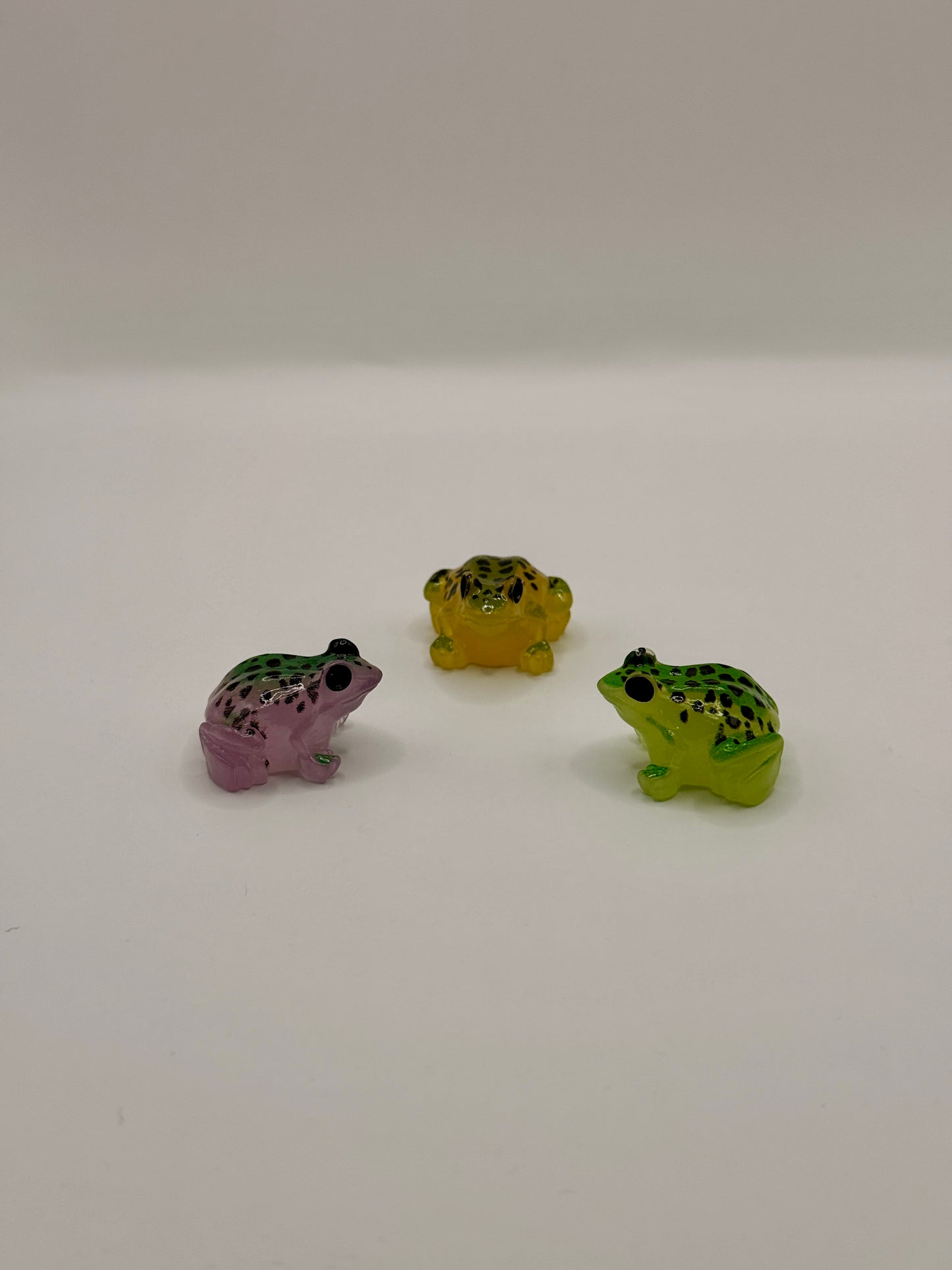 Mini-Frosch-Figuren (3 Stk, glow-in-the-dark), 1.7cm x 2.7cm